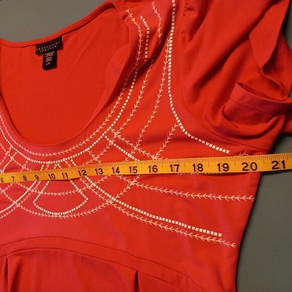 Apostrophe' Stretch Pink Embellished Top - Picture 5 of 6